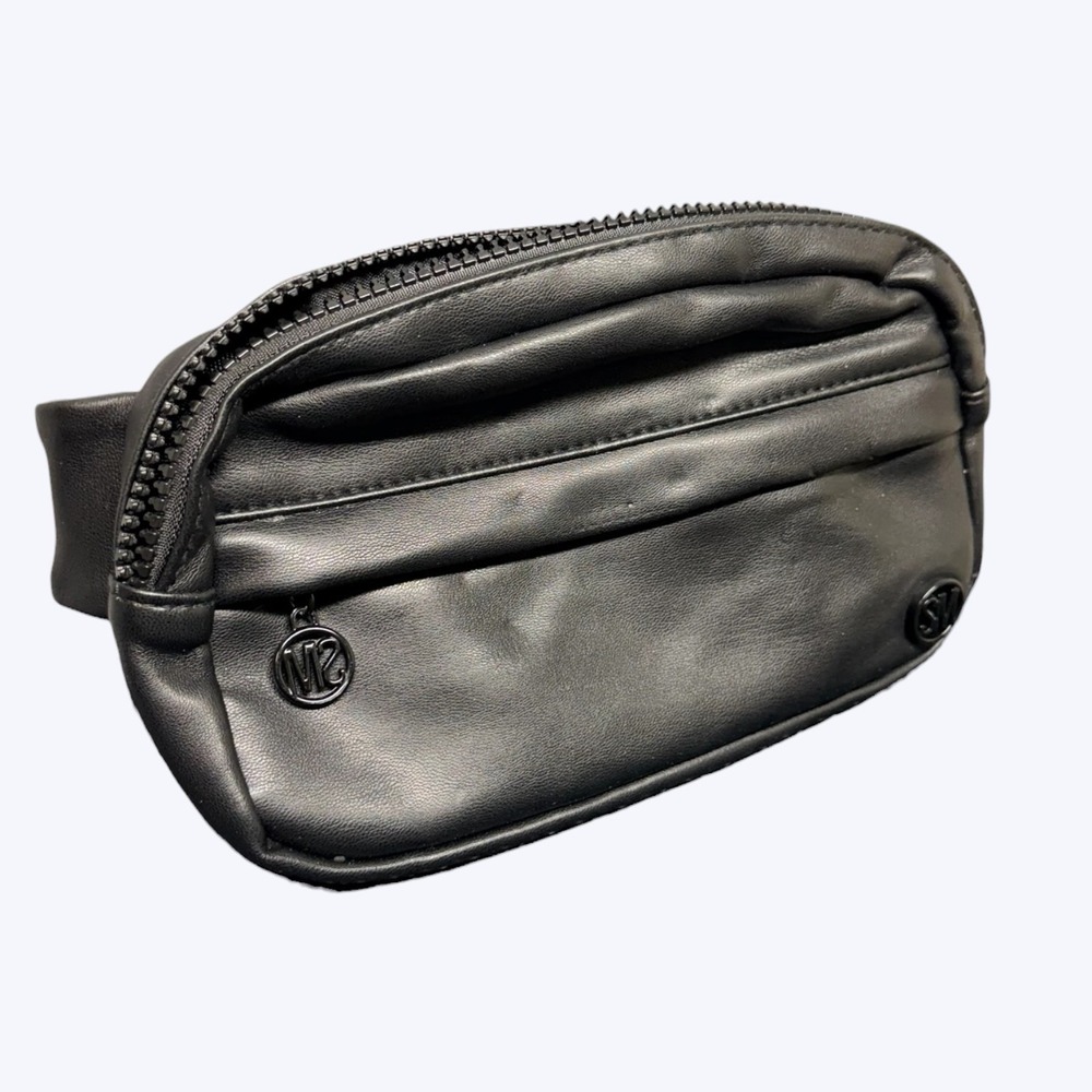 Steve Madden Black Faux Leather Belt Bag / Crossbody Fanny Pack Adjustable Strap